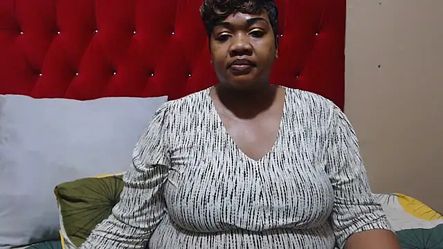 MIGHTYASSS online show from September 25, 2025, 6:08 am