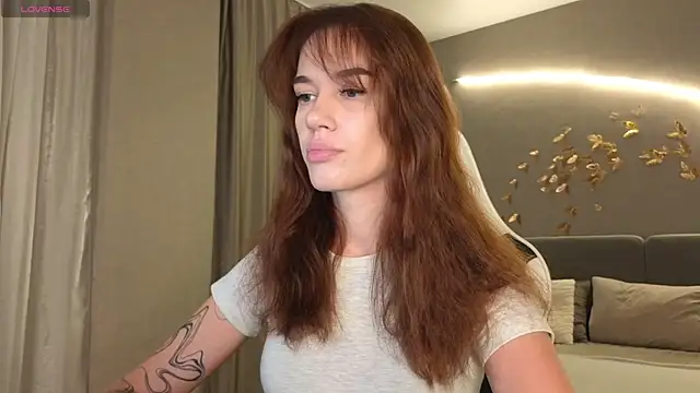 Snapshot of BBabyShark chatting on December 16, 2025, 9:24 am BBabyShark online show from December 16, 2025, 9:24 am