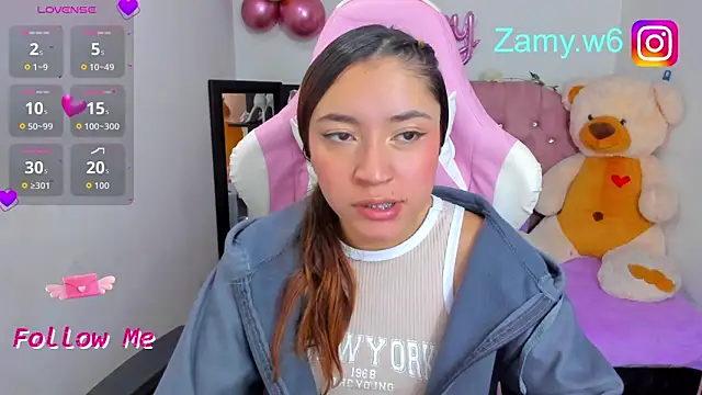 karla cute01 online show from September 23, 2025, 5:03 am