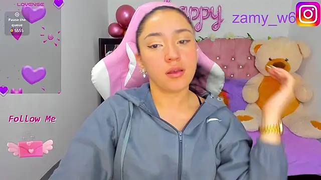 karla cute01 online show from October 21, 2025, 5:29 am