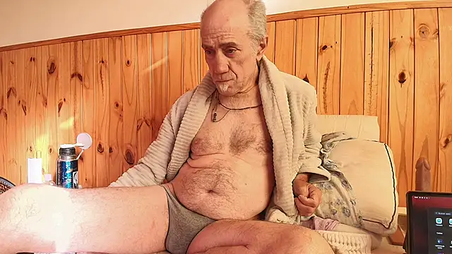 papifacu online show from April 15, 2026, 1:26 pm