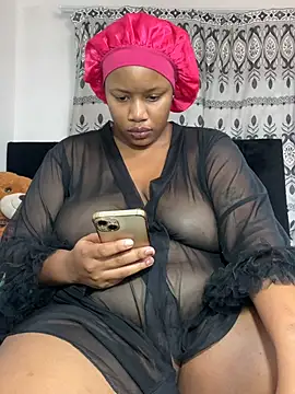 MimiCurves online show from April 22, 2026, 8:43 am