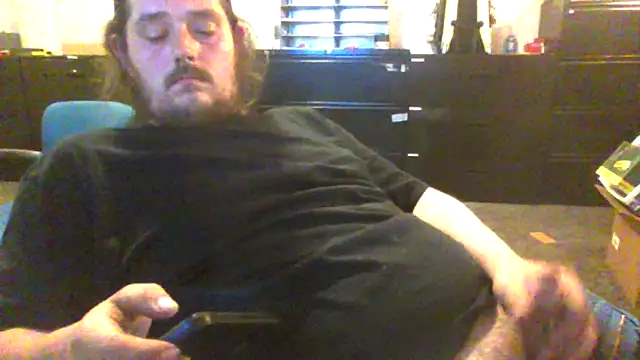 daddysmalldick502 online show from May 30, 2026, 4:23 pm
