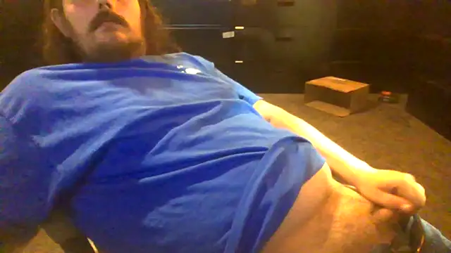 daddysmalldick502 online show from April 14, 2026, 1:49 pm