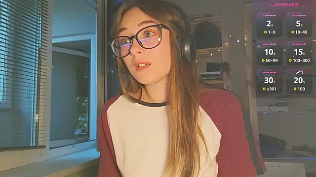 Snapshot of monlight__dana chatting on September 21, 2025, 4:34 pm monlight dana online show from September 21, 2025, 4:34 pm