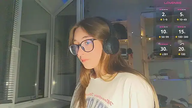 Snapshot of monlight__dana chatting on September 12, 2025, 7:02 pm monlight dana online show from September 12, 2025, 7:02 pm