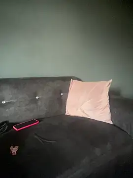 Berry Bans online show from March 19, 2026, 9:48 pm