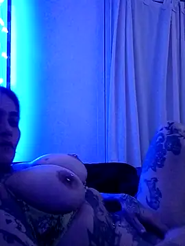 frutylla online show from September 24, 2025, 10:27 pm