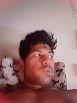 liambenitezjy online show from July 28, 2026, 8:52 pm