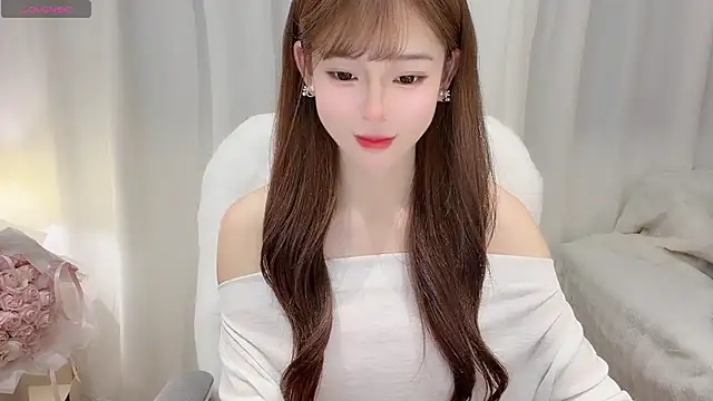 Yuuuuuly online show from March 18, 2026, 2:30 pm