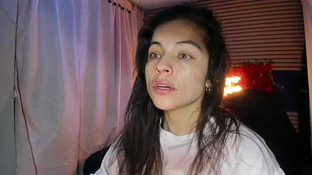 Snapshot of rosse_2504 chatting on February 23, 2026, 1:55 pm rosse 2504 online show from February 23, 2026, 1:55 pm