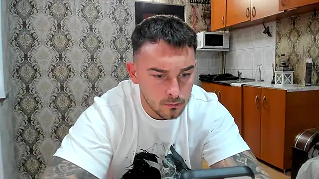 Jonmusclemaster online show from October 27, 2025, 8:54 pm