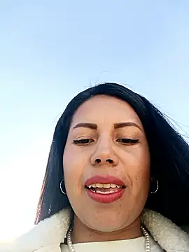  andrea30 online show from November 25, 2025, 12:27 pm