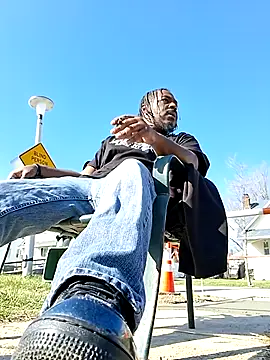 Snapshot of MRHANDSOME3800 chatting on March 19, 2026, 8:20 pm MRHANDSOME3800 online show from March 19, 2026, 8:20 pm