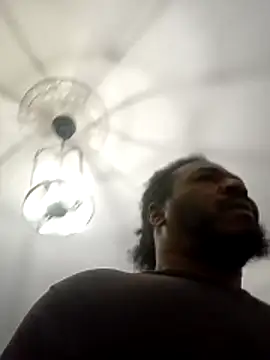 Snapshot of MRHANDSOME3800 chatting on March 14, 2026, 11:33 pm MRHANDSOME3800 online show from March 14, 2026, 11:33 pm