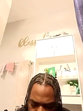 Snapshot of MRHANDSOME3800 chatting on February 19, 2026, 12:51 am MRHANDSOME3800 online show from February 19, 2026, 12:51 am