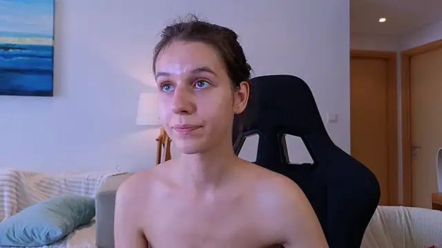 Snapshot of VanessaBayer2 chatting on January 25, 2025, 4:13 am VanessaBayer2 online show from January 25, 2025, 4:13 am