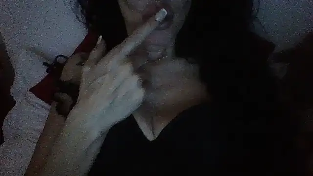 Snapshot of MarikaMilff chatting on March 27, 2026, 12:52 am MarikaMilff online show from March 27, 2026, 12:52 am