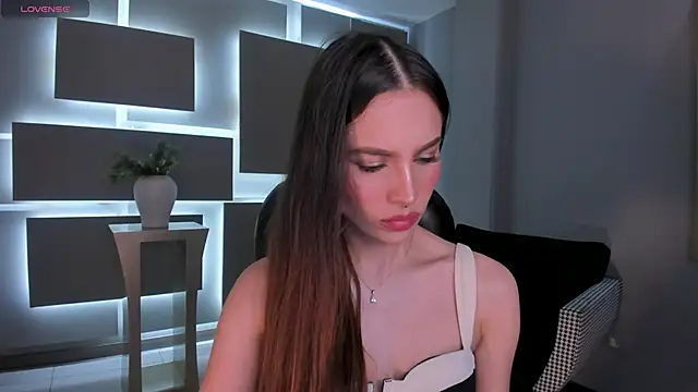 MarianneLane online show from January 12, 2026, 2:18 am