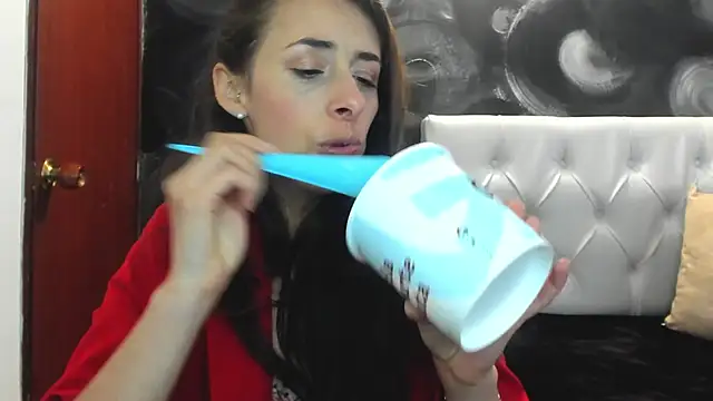 ScarletKings online show from November 28, 2025, 9:59 pm