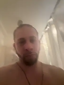 Snapshot of tongueispowerr6d9 chatting on February 6, 2026, 5:03 am tongueispowerr6d9 online show from February 6, 2026, 5:03 am