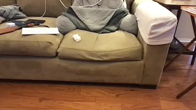 Snapshot of Rock_Pierce chatting on February 13, 2026, 5:46 pm Rock Pierce online show from February 13, 2026, 5:46 pm