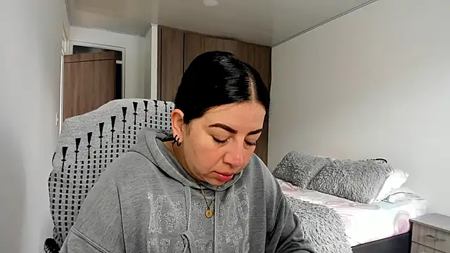 Snapshot of Im_coco chatting on February 26, 2026, 12:27 pm Im coco online show from February 26, 2026, 12:27 pm