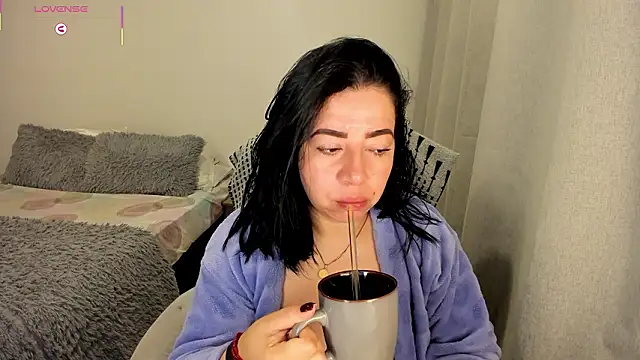 Snapshot of Im_coco chatting on March 7, 2026, 10:54 am Im coco online show from March 7, 2026, 10:54 am