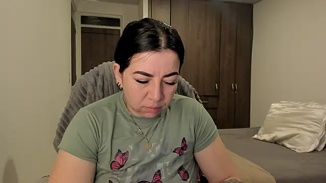 Snapshot of Im_coco chatting on December 16, 2025, 11:14 am Im coco online show from December 16, 2025, 11:14 am