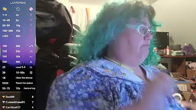 Snapshot of EmberCum chatting on October 28, 2025, 10:03 am EmberCum online show from October 28, 2025, 10:03 am