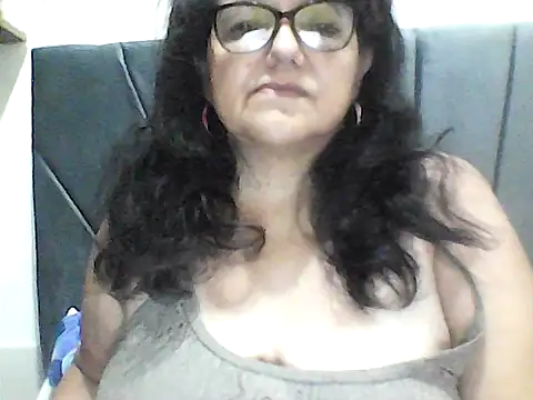 kassandra02 online show from September 25, 2025, 2:50 am