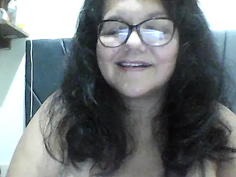 kassandra02 online show from October 4, 2025, 3:19 am