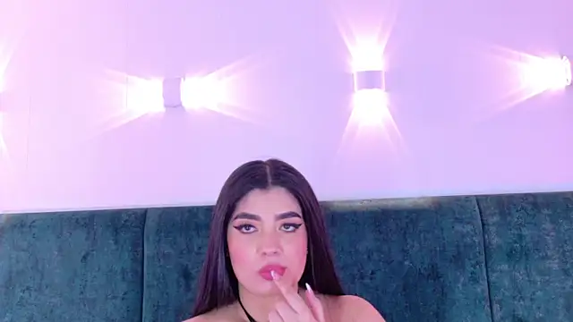 AgathaLynx online show from July 20, 2026, 10:01 pm