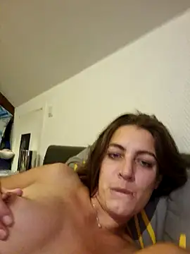 LoLa-69-X online show from October 3, 2025, 10:22 pm