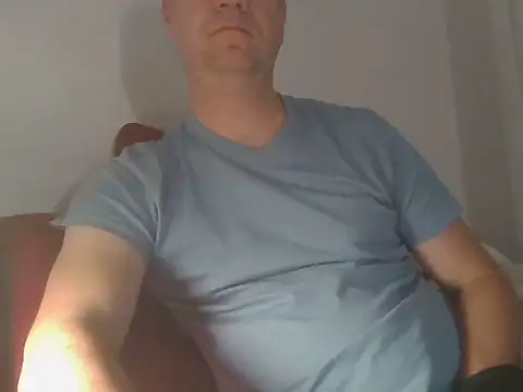 fikoivos online show from July 22, 2026, 9:06 pm
