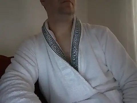 Snapshot of fikoivos chatting on March 28, 2026, 7:20 am fikoivos online show from March 28, 2026, 7:20 am