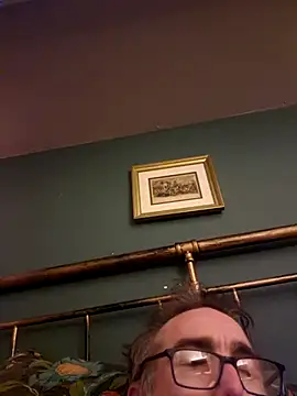 Snapshot of bibananaman chatting on February 4, 2025, 8:06 pm bibananaman online show from February 4, 2025, 8:06 pm