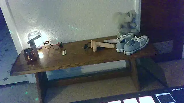 Snapshot of bibananaman chatting on February 22, 2025, 7:34 am bibananaman online show from February 22, 2025, 7:34 am