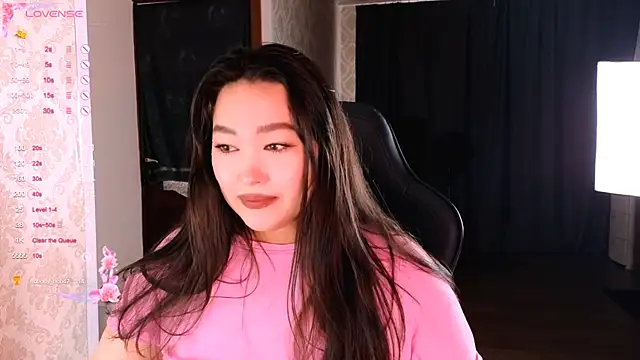 Snapshot of Erica_Wayne chatting on November 2, 2025, 7:46 am Erica Wayne online show from November 2, 2025, 7:46 am