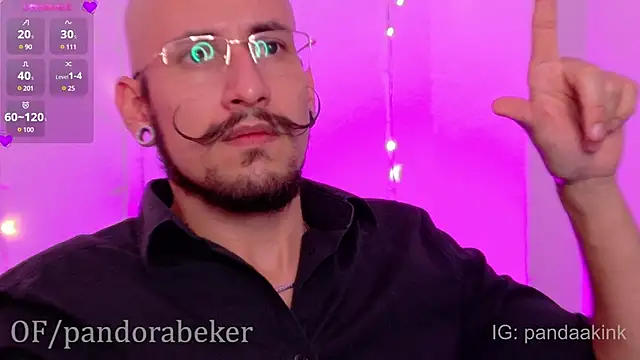 Snapshot of pandorabeker chatting on February 7, 2025, 6:24 pm pandorabeker online show from February 7, 2025, 6:24 pm