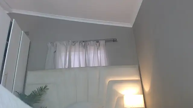 naughtyblackdolie online show from May 22, 2026, 7:50 am