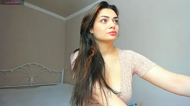 Snapshot of _cleopattra_ chatting on February 8, 2025, 7:48 am cleopattra online show from February 8, 2025, 7:48 am