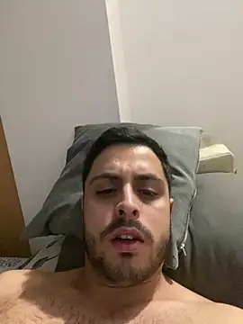 Cris96xxx online show from July 15, 2026, 3:41 pm