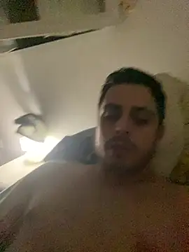Cris96xxx online show from August 8, 2026, 3:02 am