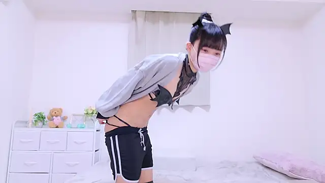 86 haru online show from January 11, 2025, 12:29 pm