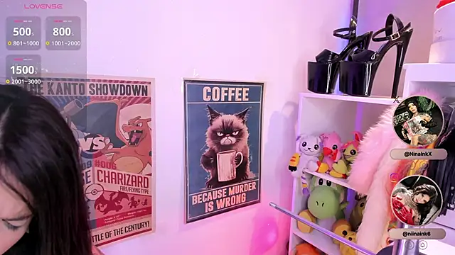 NinaInk online show from December 2, 2025, 12:40 pm