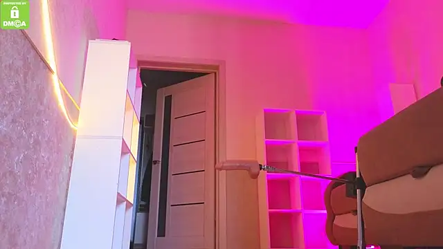 Katy perry  online show from November 5, 2025, 4:59 am