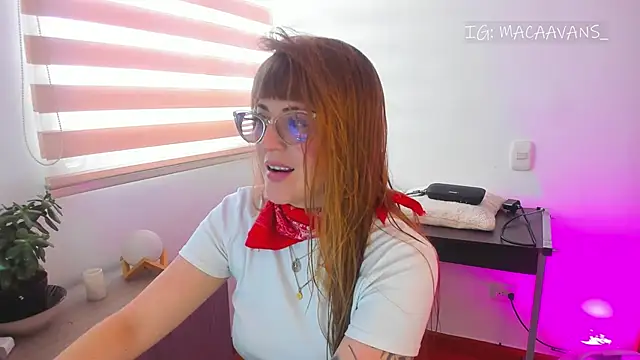 Snapshot of tekila__ chatting on April 1, 2026, 9:45 pm tekila online show from April 1, 2026, 9:45 pm