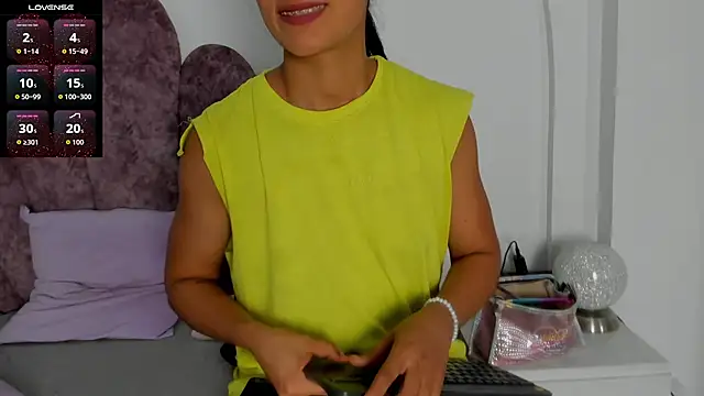 Valeria Fitness online show from November 9, 2025, 10:41 am