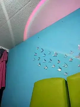 evelyn prince1 online show from March 19, 2026, 10:15 am